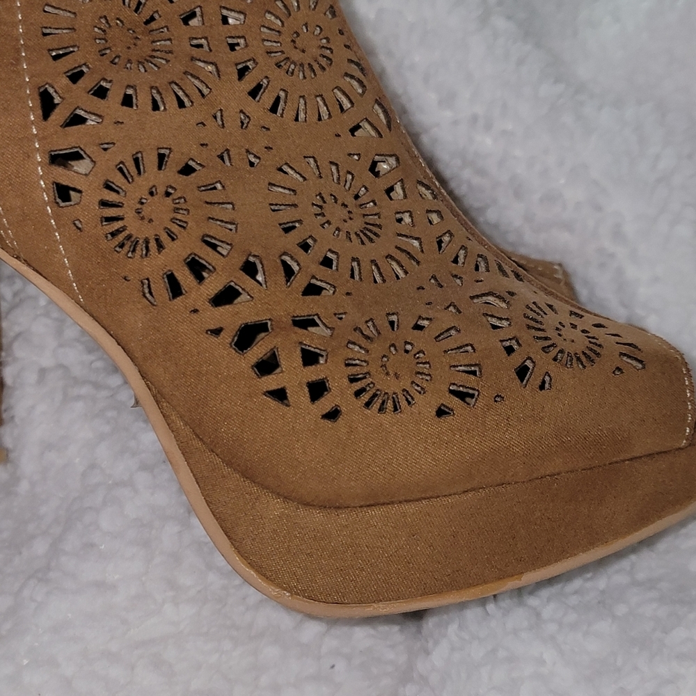 Suede Platforms Ankle Boots 4" heel - Picture 8 of 12